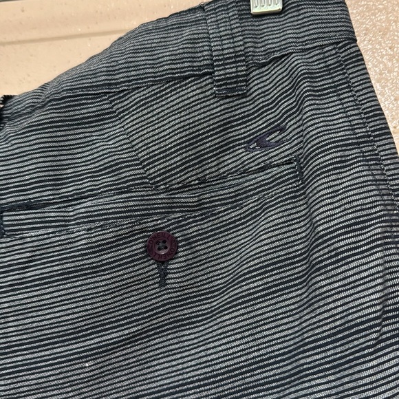 O'Neill Gray Striped Men's Shorts - Picture 5 of 5